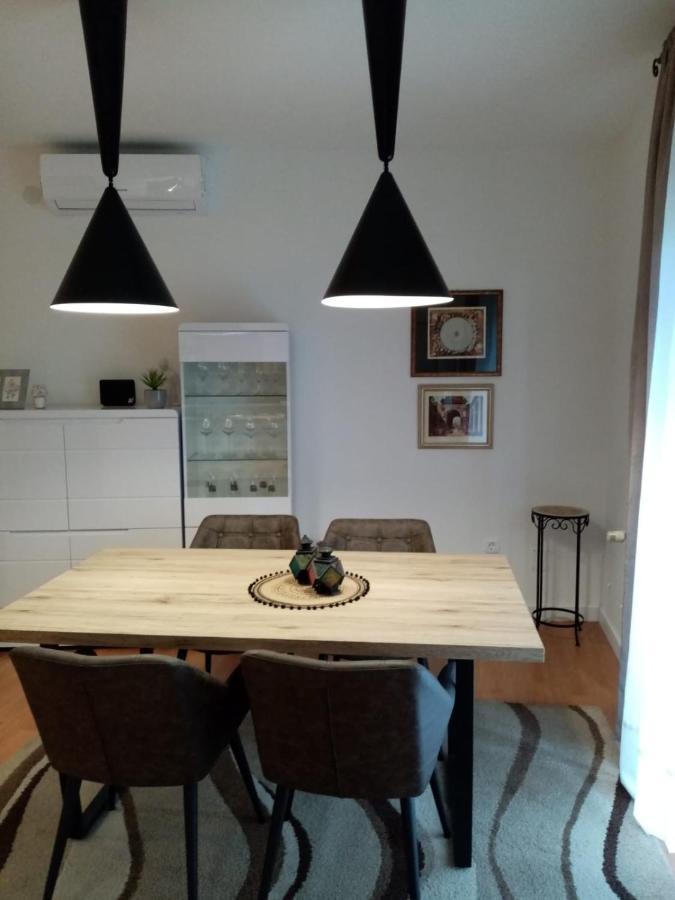Apartment Pino Задар Екстериор снимка