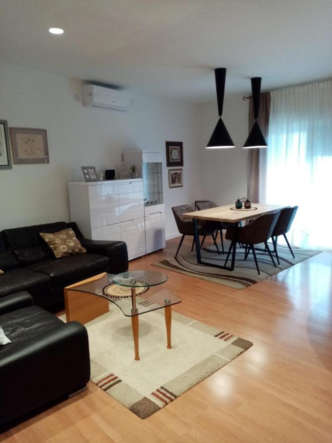Apartment Pino Задар Екстериор снимка
