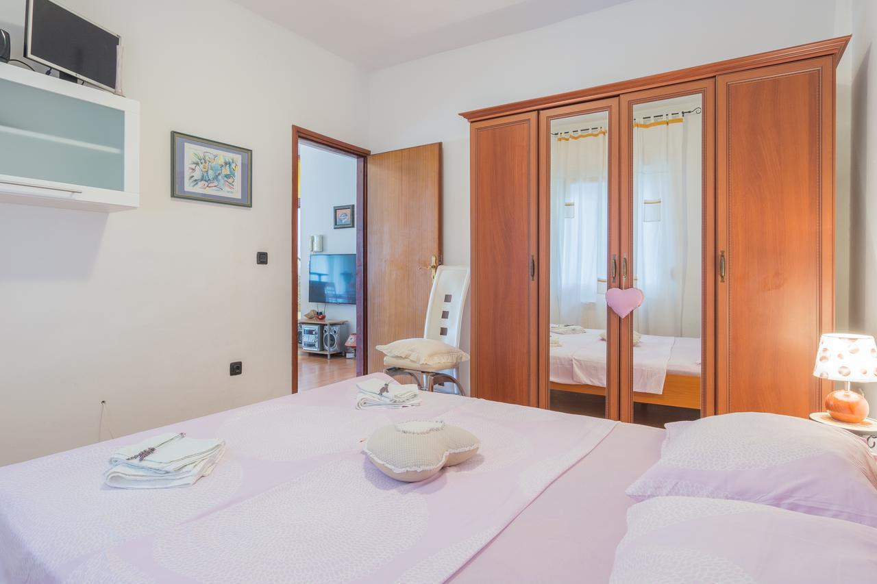 Apartment Pino Задар Екстериор снимка